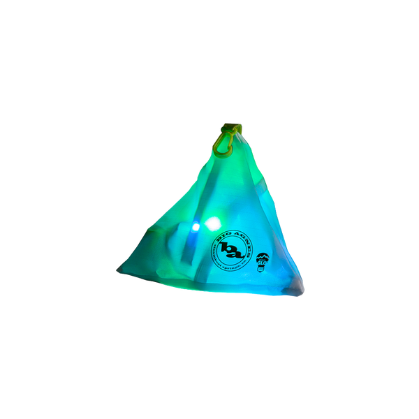 Azul/Verde mtnGLO Luces de campamento iluminadas dentro de la bolsa