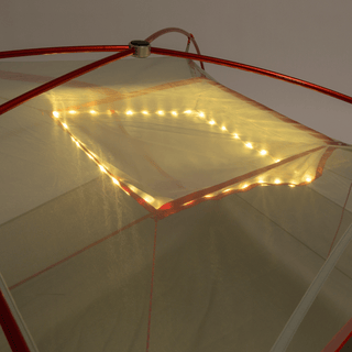 mtnGLO Tent Gear Loft Bevestigd aan Tent Plafond Met Licht Aan